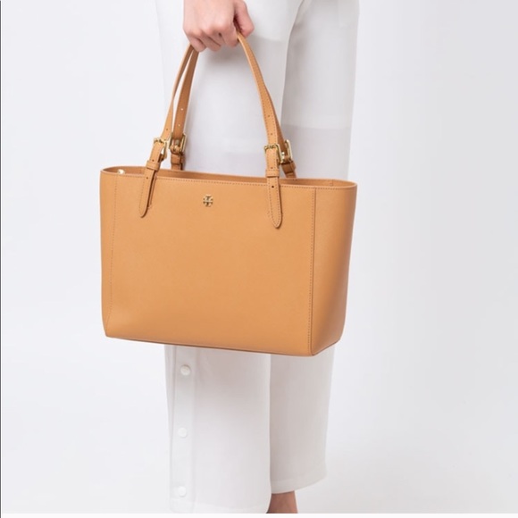 Tory Burch Handbags - Tory Burch Emerson Tote - Final Price